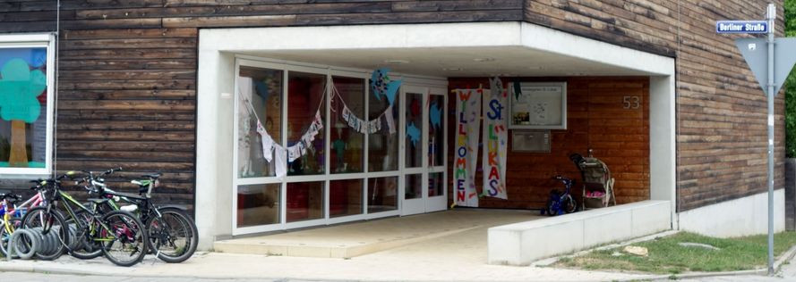 Evangelischer Kindergarten St.Lukas Evangelischer Kindergarten St.Lukas